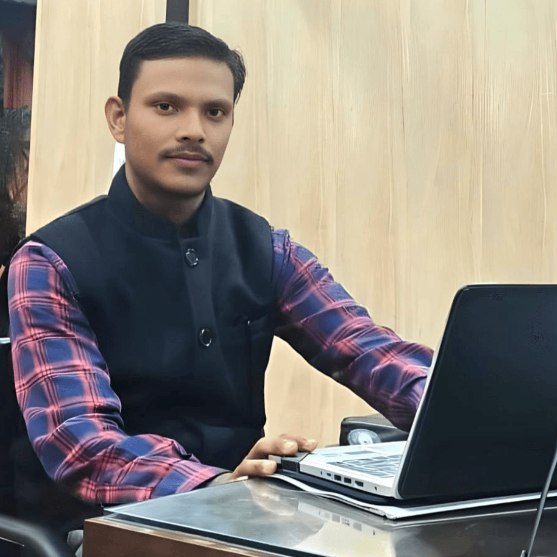 Sanjeev Kr Thakur